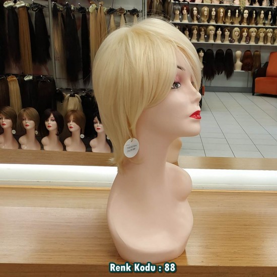 Ankara Kızılay Fiber Sentetik Peruk Kısa Açık Sarı Ebru Model Ankara Kızılay Fiber Sentetik Peruk Kısa Açık Sarı Ebru Model